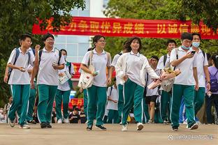 英媒：除非出现非常高报价，否则爱德华兹&阿什沃斯均会拒绝曼联